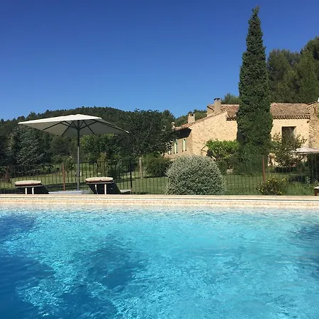 La Ferme Des Belugues Bed and breakfast Le Barroux