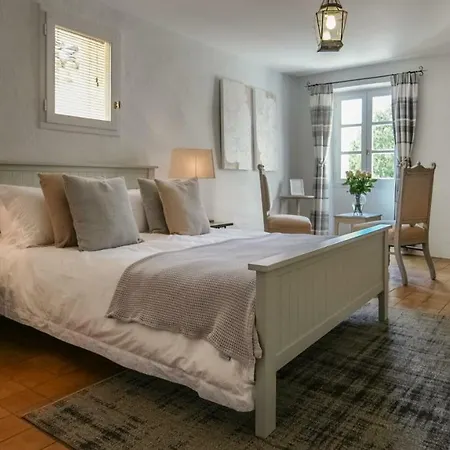 Bed and breakfast La Ferme Des Belugues *